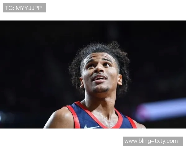 当伊森专注于比赛展现潜力休赛期合同价值将引发热议