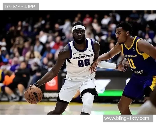 科塔称豪泽对球队至关重要大个子需要他拉开进攻空间